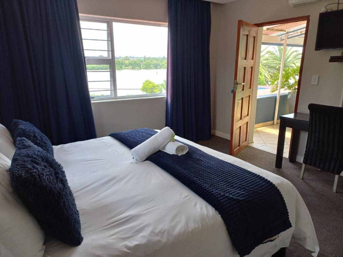 The Lakehouse Bnb Brakpan Kültér fotó