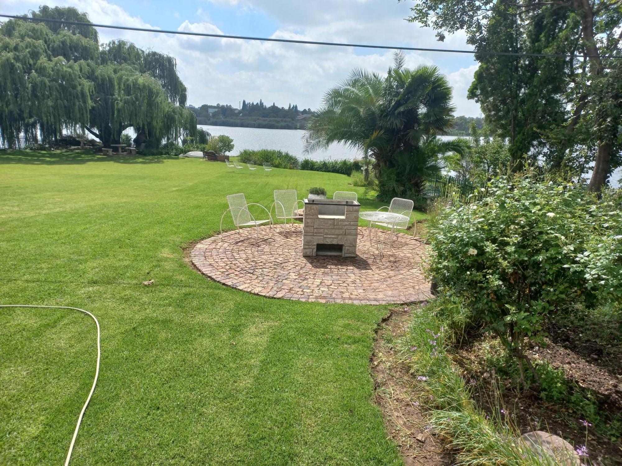 The Lakehouse Bnb Brakpan Kültér fotó